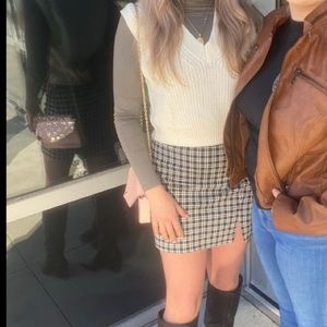 Plaid slit side mini skirt
